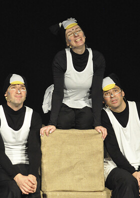 "У ковчега в восемь" музыкальный спектакль Театрально-концертное агентство "Звёздный дождь"